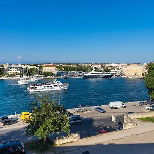 https://apartment-corner.hotelinzadar.com