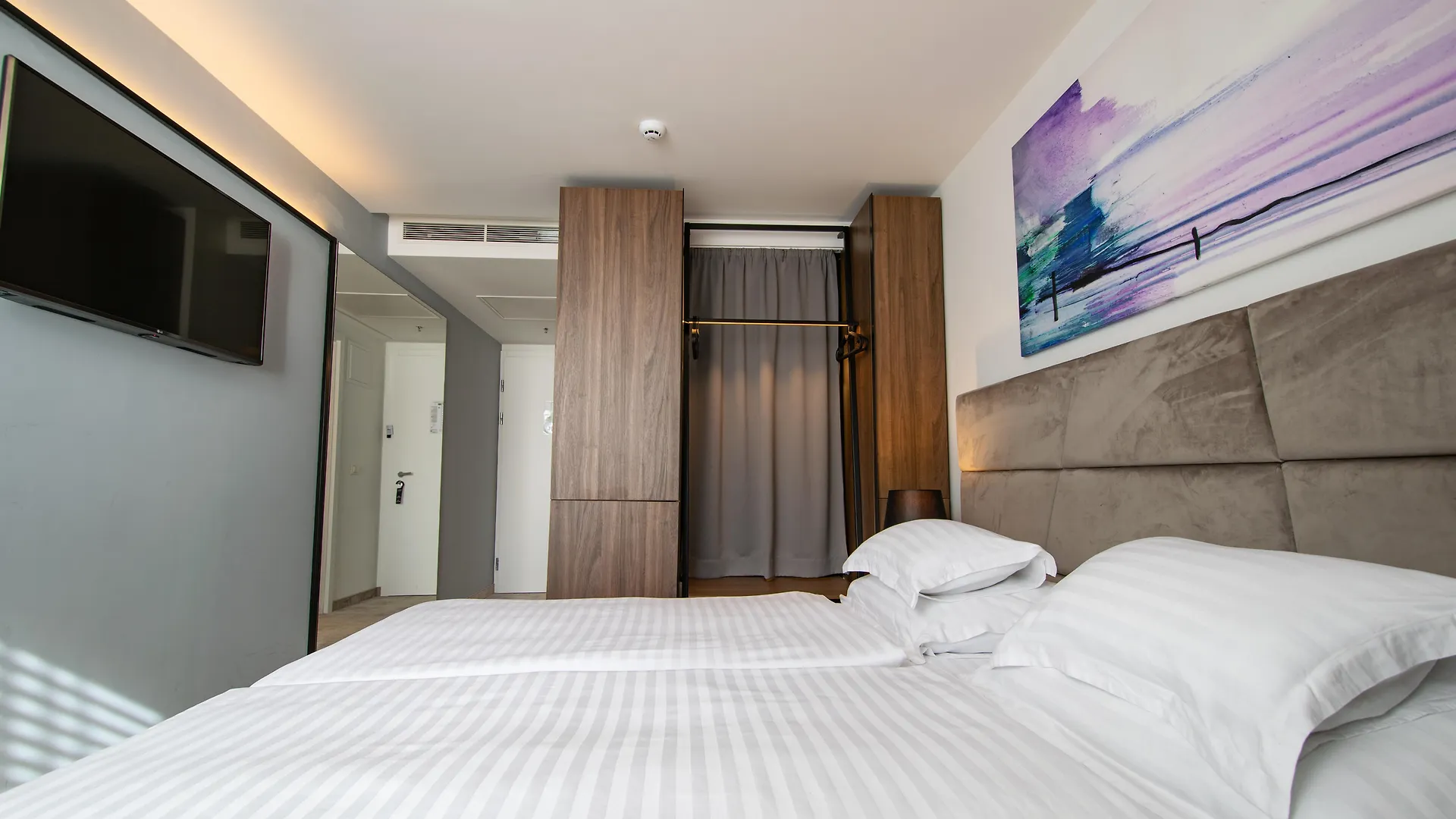 ****  Hotel Paris Croatia