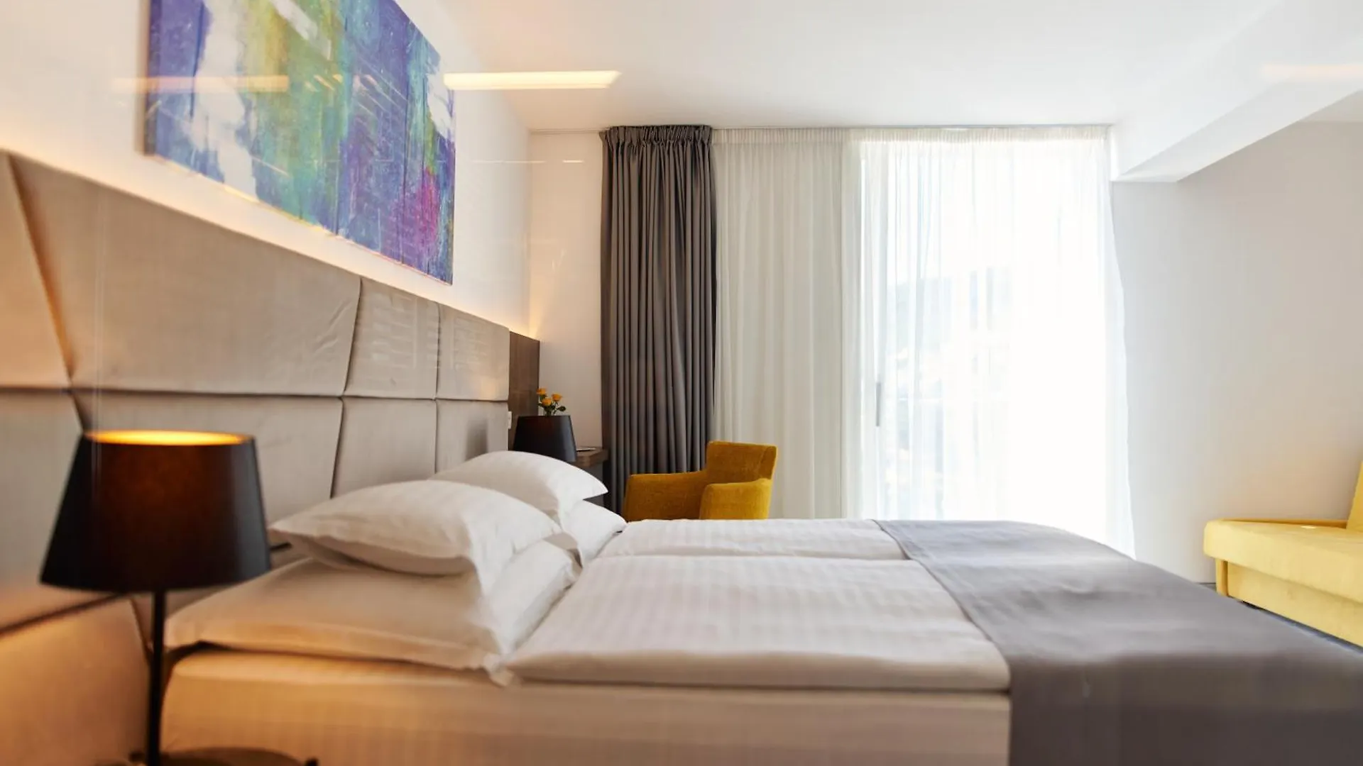 Hotel Paris أوباتيا